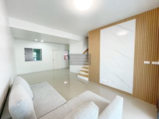 For sale 3 bedrooms townhouse in Khlong Luang, Pathum Thani
