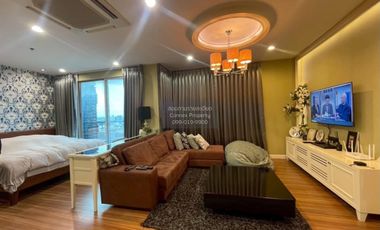 For sale 2 bedrooms condo in Sathon, Bangkok