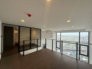 出售 2 卧室 公寓 在 Bang Rak, 曼谷