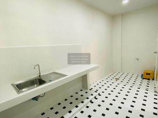 For sale 3 bedrooms townhouse in Bang Khae, Bangkok
