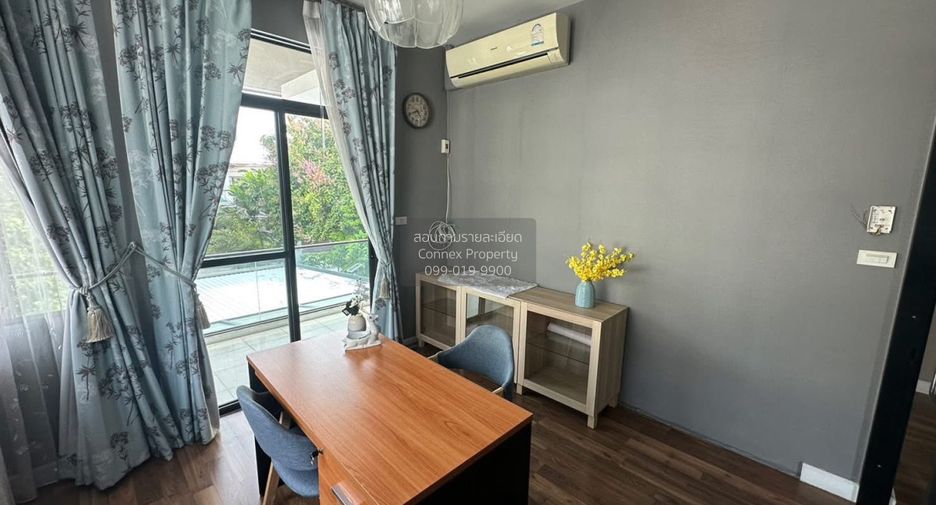 For sale 4 ベッドルーム house in Bang Kapi, Bangkok