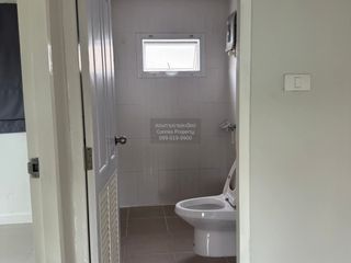 出售 3 卧室 独立屋 在 Sai Noi, Nonthaburi