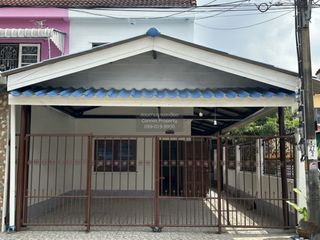 For sale 2 bedrooms townhouse in Min Buri, Bangkok