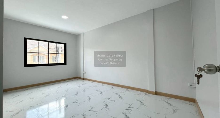 For sale 4 bedrooms townhouse in Bang Bua Thong, Nonthaburi