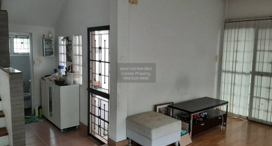 For sale 4 bedrooms house in Mueang Nonthaburi, Nonthaburi