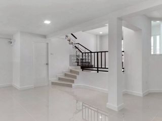 For sale 4 bedrooms townhouse in Don Mueang, Bangkok