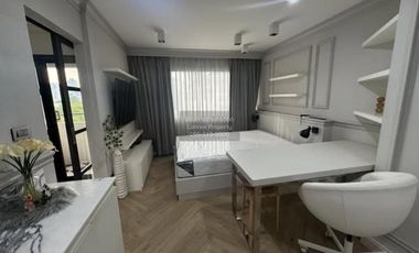 À vendre 1 chambre condo à Yan Nawa, Bangkok