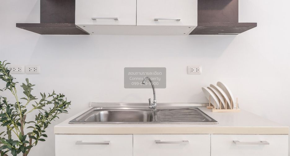For sale 1 bed condo in Mueang Samut Prakan, Samut Prakan