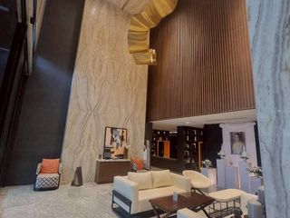 For sale 1 bed condo in Phra Khanong, Bangkok