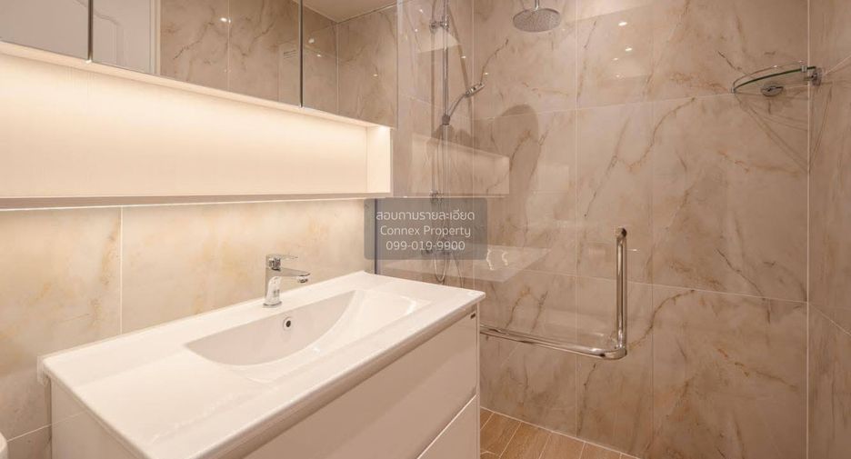 For sale 2 bedrooms condo in Yan Nawa, Bangkok