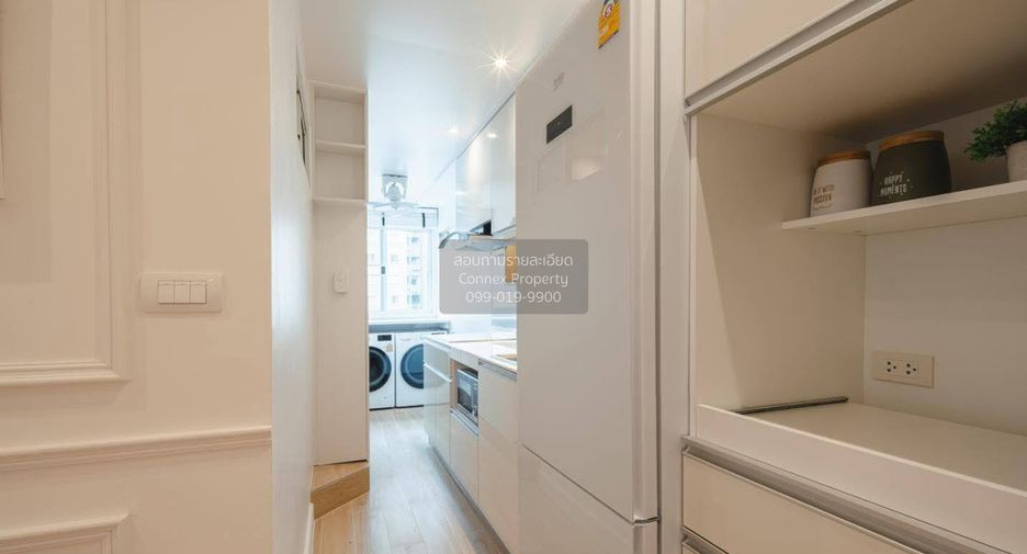 For sale 2 bedrooms condo in Yan Nawa, Bangkok