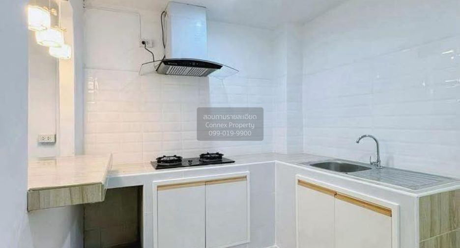 Reihenhaus zum Kauf mit 4 Zimmer in Bang Bon, Bangkok