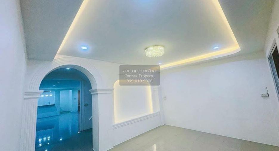 Reihenhaus zum Kauf mit 4 Zimmer in Bang Bon, Bangkok