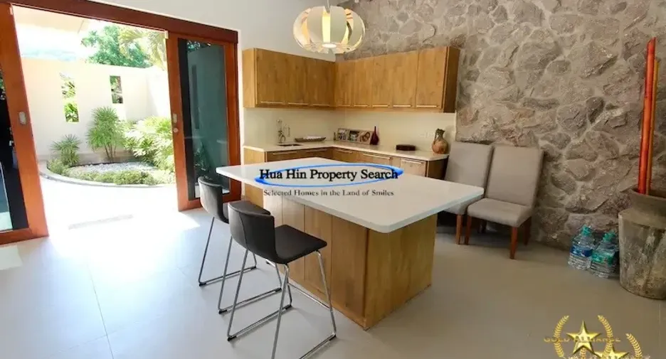 Haus zum Kauf mit 3 Zimmer in Sam Roi Yot, Prachuap Khiri Khan