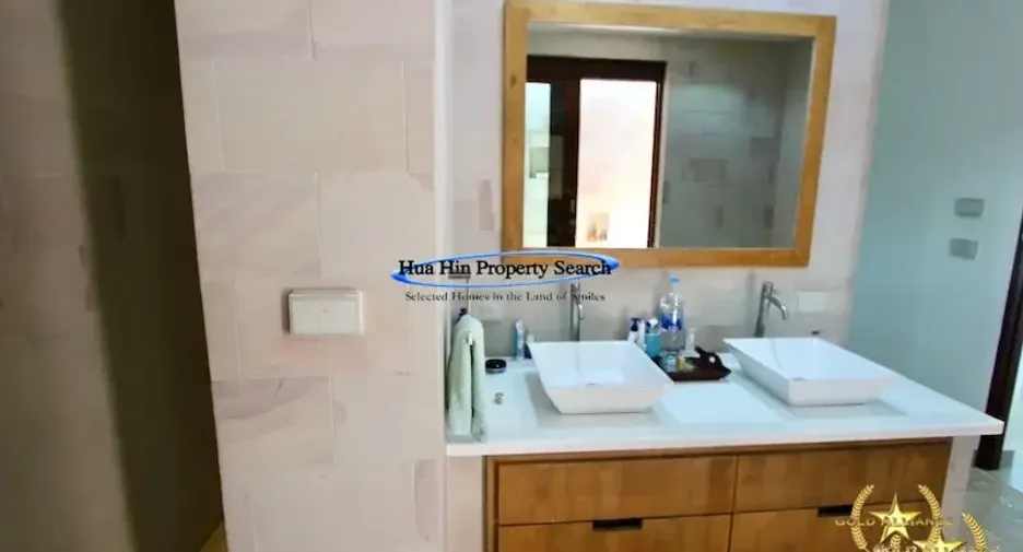 Haus zum Kauf mit 3 Zimmer in Sam Roi Yot, Prachuap Khiri Khan