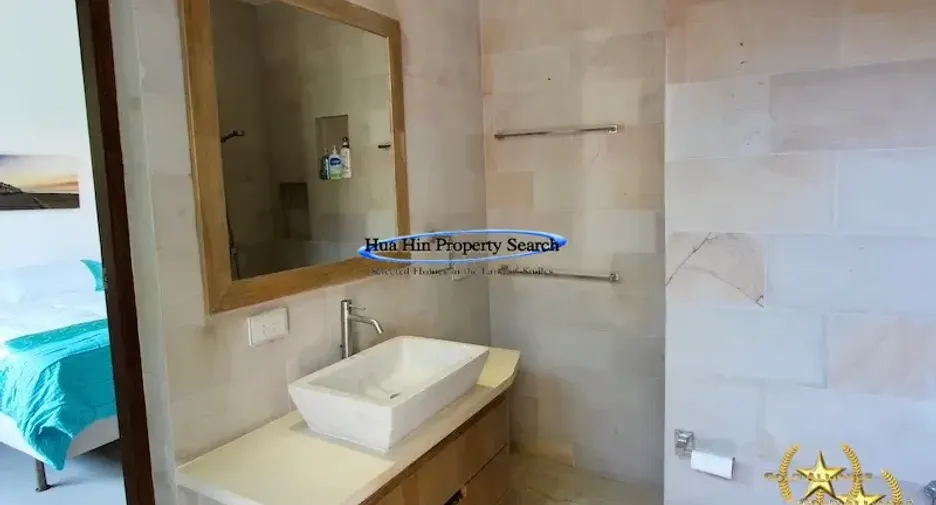 Haus zum Kauf mit 3 Zimmer in Sam Roi Yot, Prachuap Khiri Khan