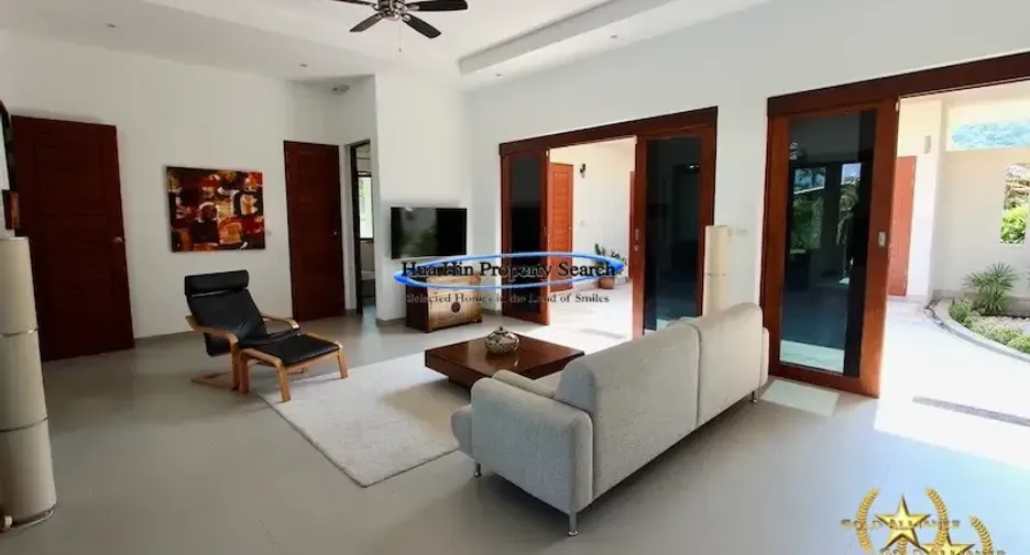 Haus zum Kauf mit 3 Zimmer in Sam Roi Yot, Prachuap Khiri Khan
