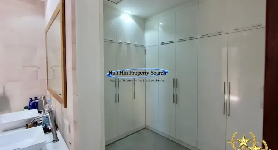 Haus zum Kauf mit 3 Zimmer in Sam Roi Yot, Prachuap Khiri Khan