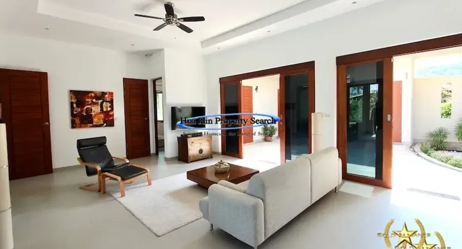 Haus zum Kauf mit 3 Zimmer in Sam Roi Yot, Prachuap Khiri Khan