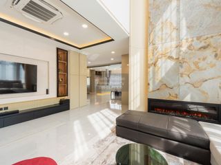 Haus zur Miete mit 5 Zimmer in Bang Phli, Samut Prakan