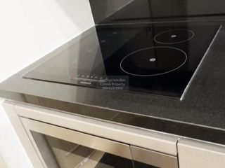 Аренда 2 спальни кондо в Кхлонг Тоеи, Бангкок