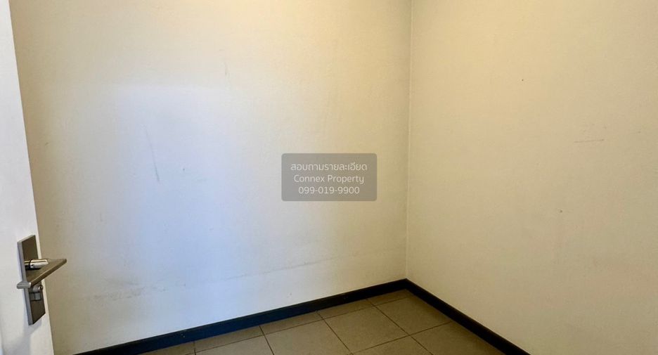 For rent 3 bedrooms townhouse in Bang Phli, Samut Prakan