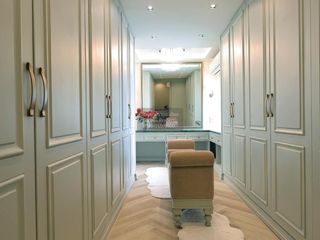 For rent 4 bedrooms house in Watthana, Bangkok