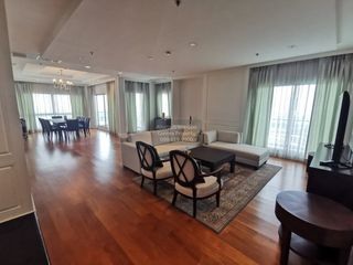 Wohnung zur Miete mit 5 Zimmer in Pathum Wan, Bangkok