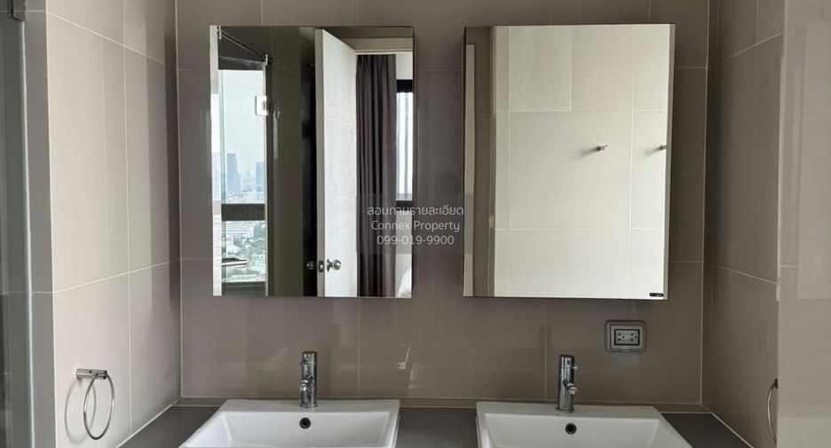 For rent 2 bedrooms condo in Huai Khwang, Bangkok