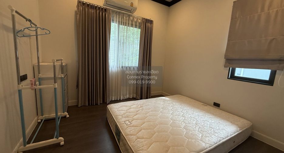 For rent 4 bedrooms house in Bang Kapi, Bangkok