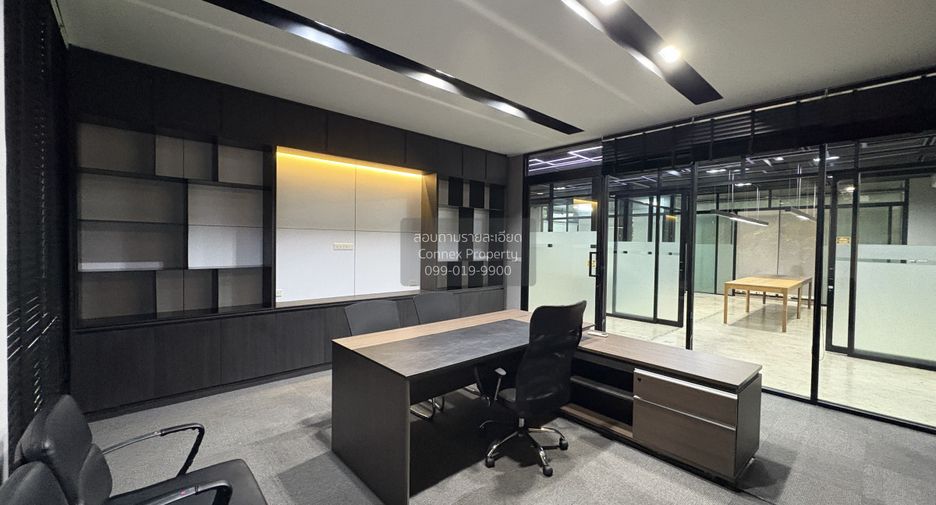 For rent 23 bedrooms office in Bang Na, Bangkok