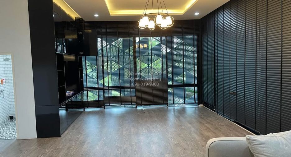 For rent 23 bedrooms office in Bang Na, Bangkok
