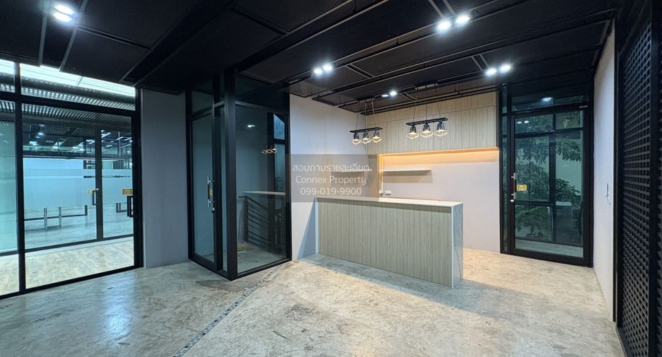 For rent 23 bedrooms office in Bang Na, Bangkok