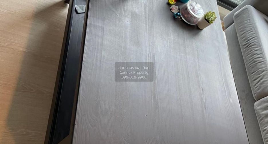 For rent 2 bedrooms condo in Huai Khwang, Bangkok