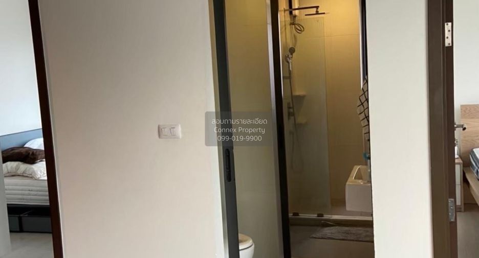For rent 2 bedrooms condo in Huai Khwang, Bangkok