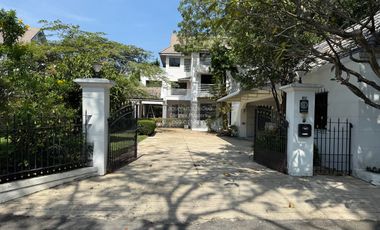 For rent 3 bedrooms house in Khan Na Yao, Bangkok