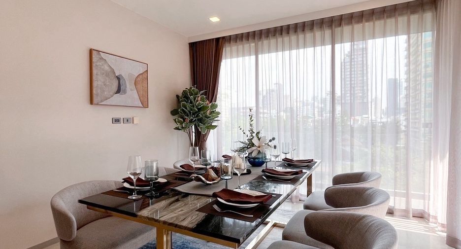 For rent 3 bedrooms condo in Watthana, Bangkok