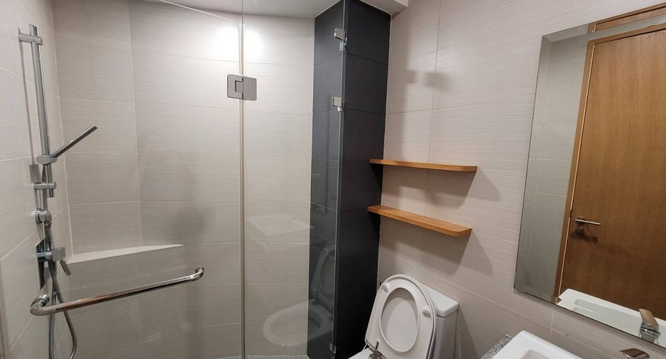 For rent 3 ベッドルーム condo in Khlong Toei, Bangkok