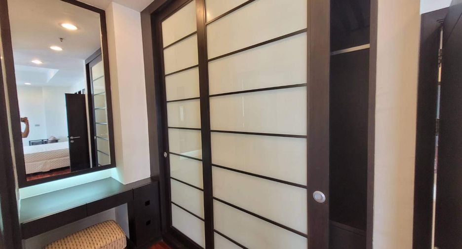À louer 3 chambres condo à Watthana, Bangkok