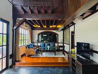 For rent 3 bedrooms condo in Bang Lamung, Chonburi