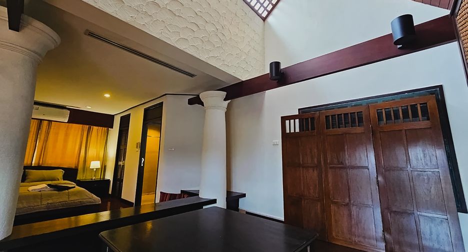 For rent 3 bedrooms condo in Bang Lamung, Chonburi