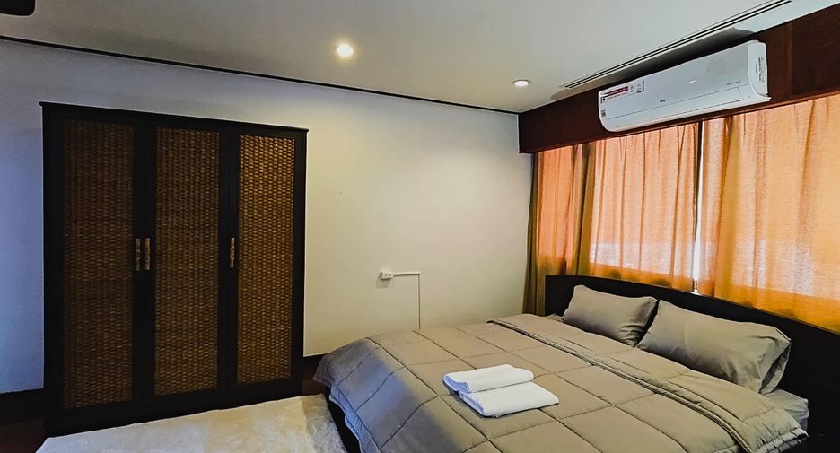 For rent 3 bedrooms condo in Bang Lamung, Chonburi
