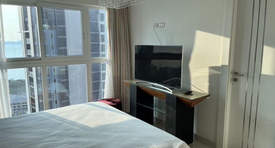 For sale 2 bedrooms condo in Pratumnak, Pattaya