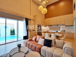 Casa en venta y en alquiler de 3 habitaciones en Bang Lamung, Chonburi