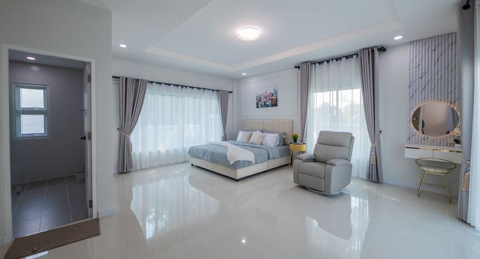 Casa en venta de 3 habitaciones en Bang Lamung, Chonburi