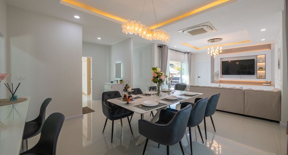 Casa en venta de 3 habitaciones en Bang Lamung, Chonburi