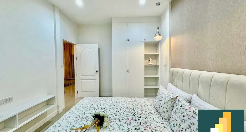 For sale 2 bedrooms townhouse in Bang Lamung, Chonburi