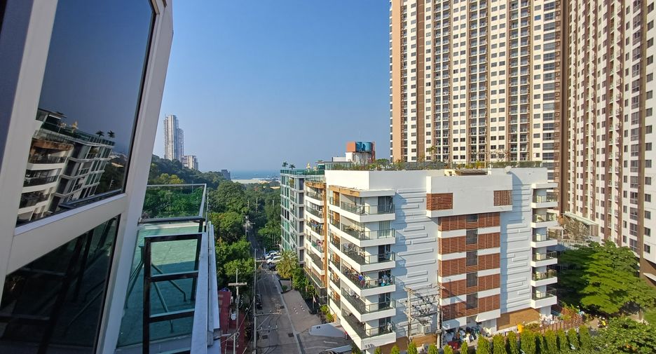 For sale 1 bed condo in Pratumnak, Pattaya