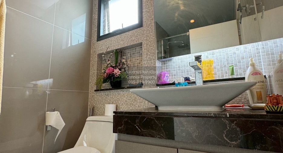 Haus zur Miete mit 4 Zimmer in Prawet, Bangkok