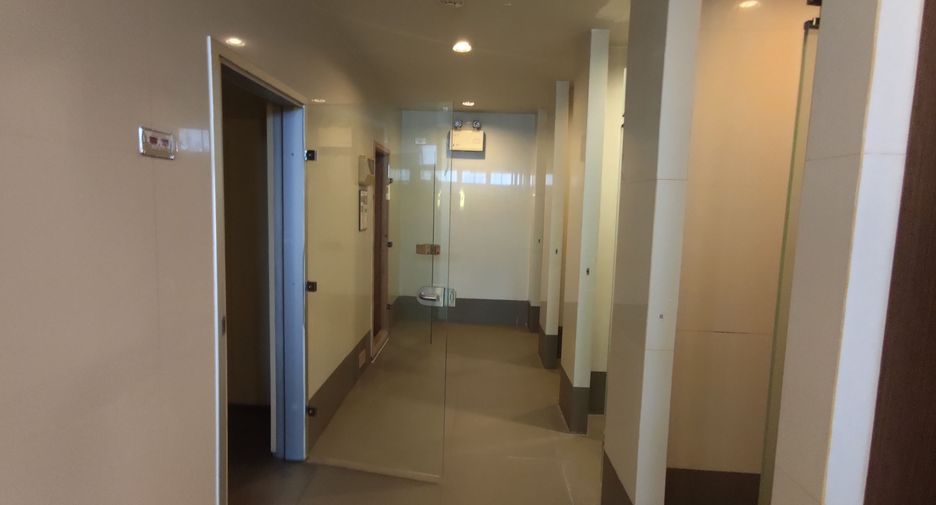 Condo en alquiler de 2 habitaciones en Watthana, Bangkok